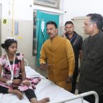 मंत्री सिलावट ने हरदा हादसे के घायलों से एमवाय अस्पताल में की मुलाकात