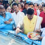 100 नए ईवी कचरा वाहन और 06 सोलर पानी के टैंकरों का लोकार्पण